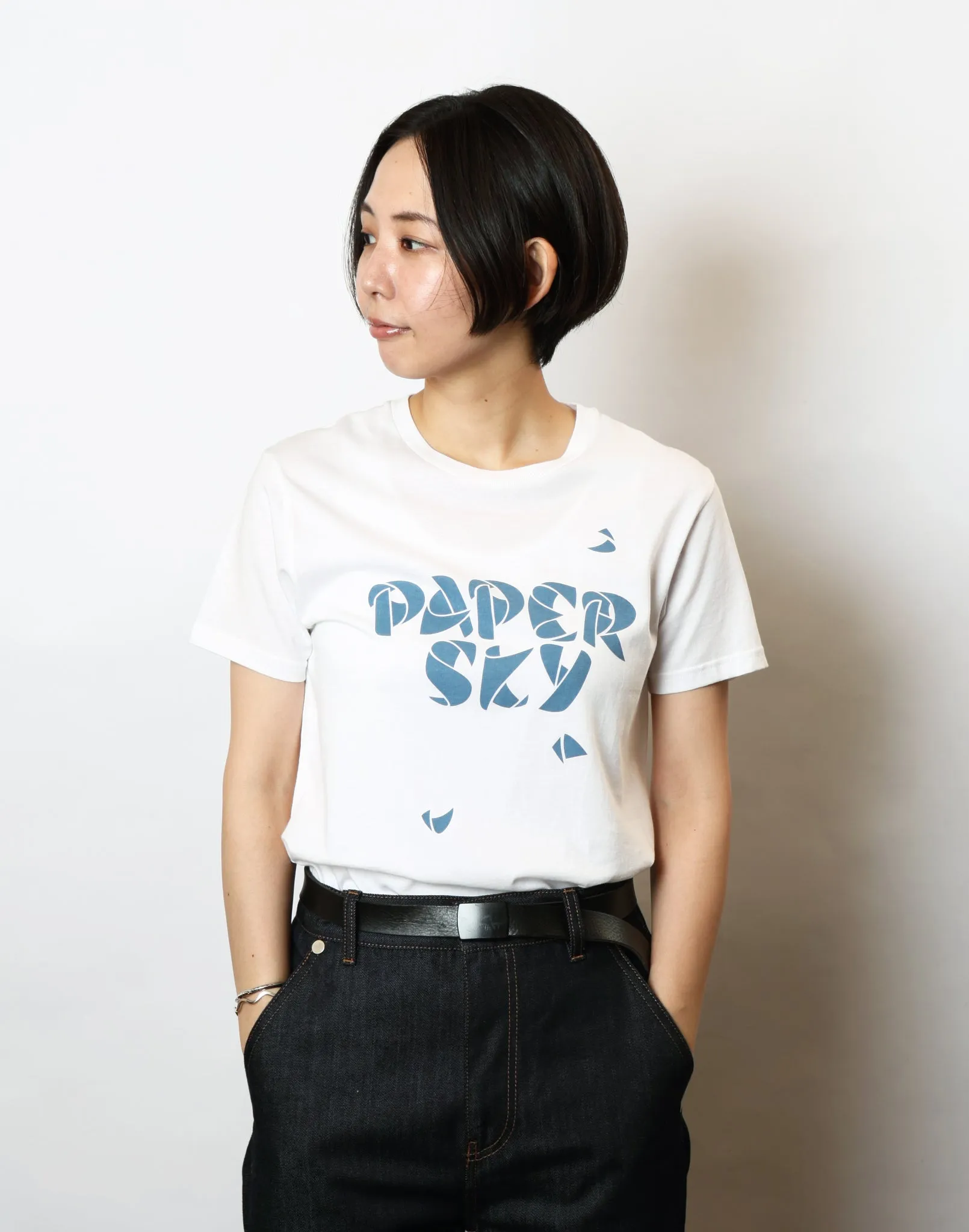 Classic Paper Logo-T