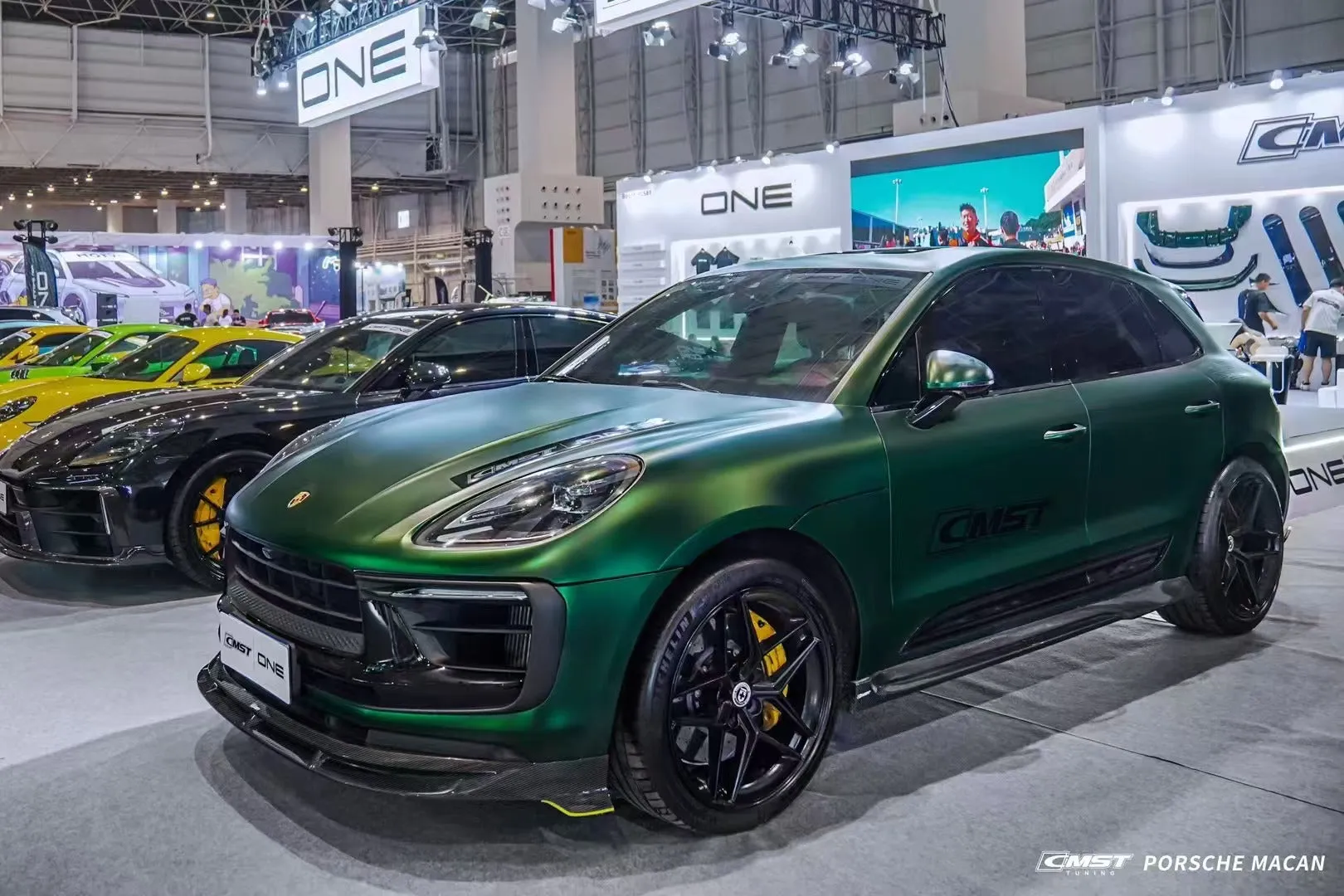 CMST Tuning Side Skirts for Porsche Macan 95B.3 Base/S/T Carbon Fiber/FRP