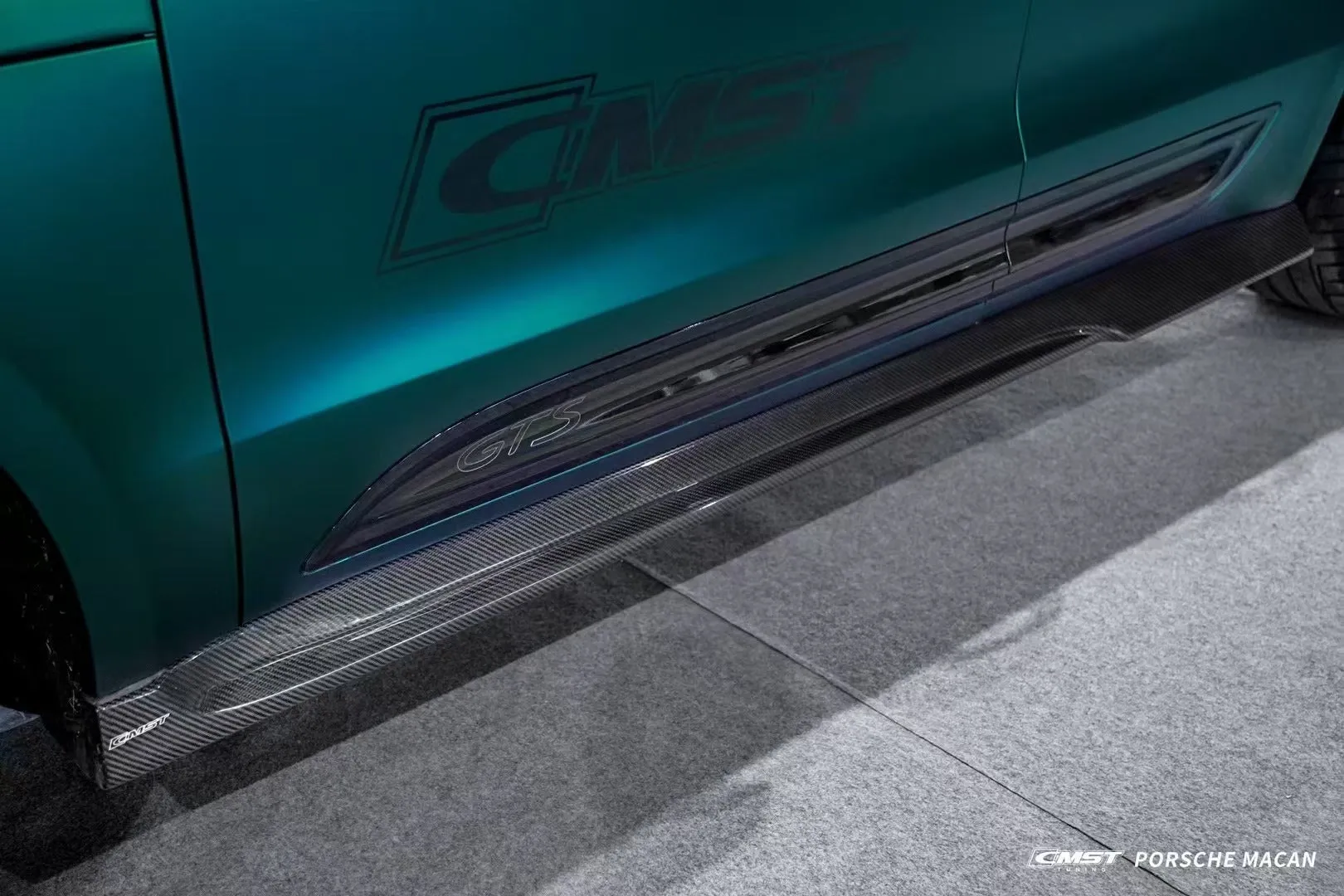 CMST Tuning Side Skirts for Porsche Macan 95B.3 Base/S/T Carbon Fiber/FRP