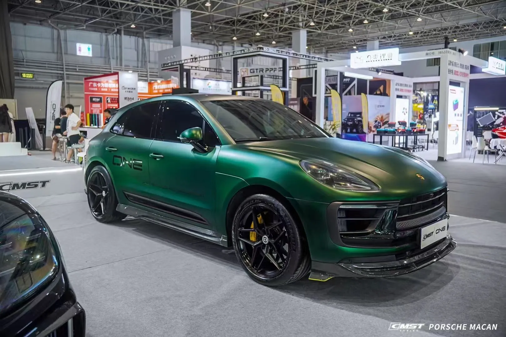 CMST Tuning Side Skirts for Porsche Macan 95B.3 Base/S/T Carbon Fiber/FRP