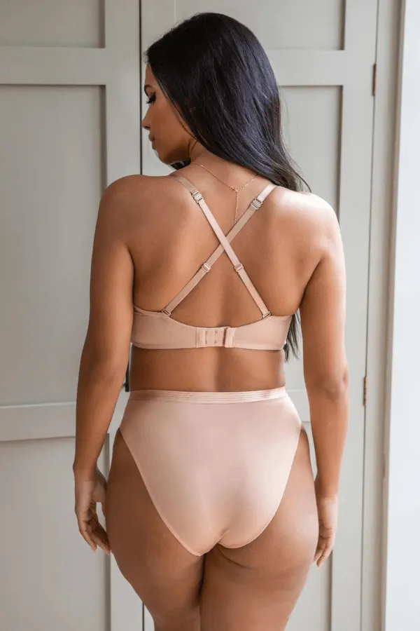 Definitions U-Wire Plunge Low Back Push-Up Bra - Nude