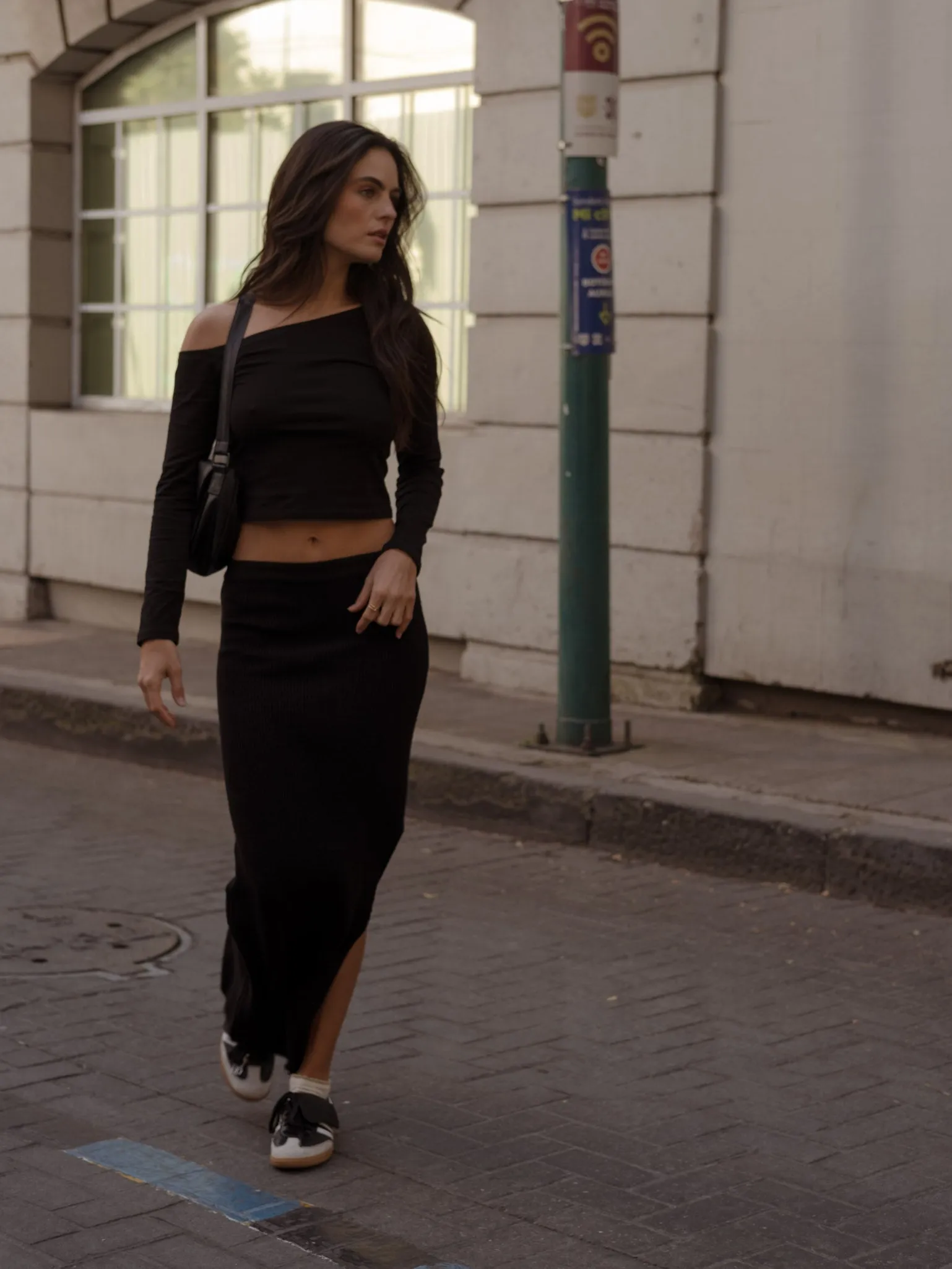 KNIT LONG SKIRT - BLACK