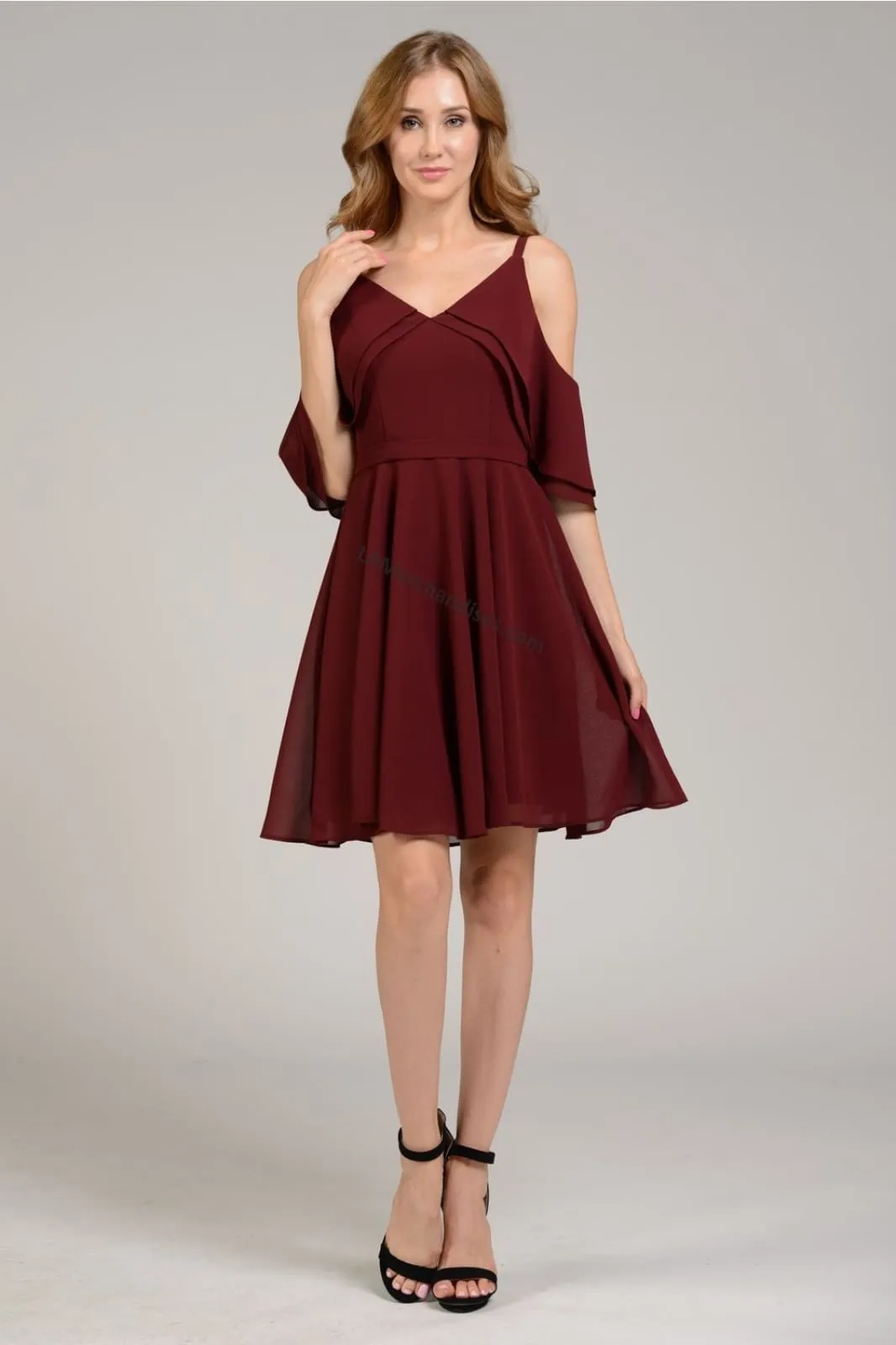La Merchandise LAY8000 Simple Cold Shoulder Short Flowy Chiffon Dress