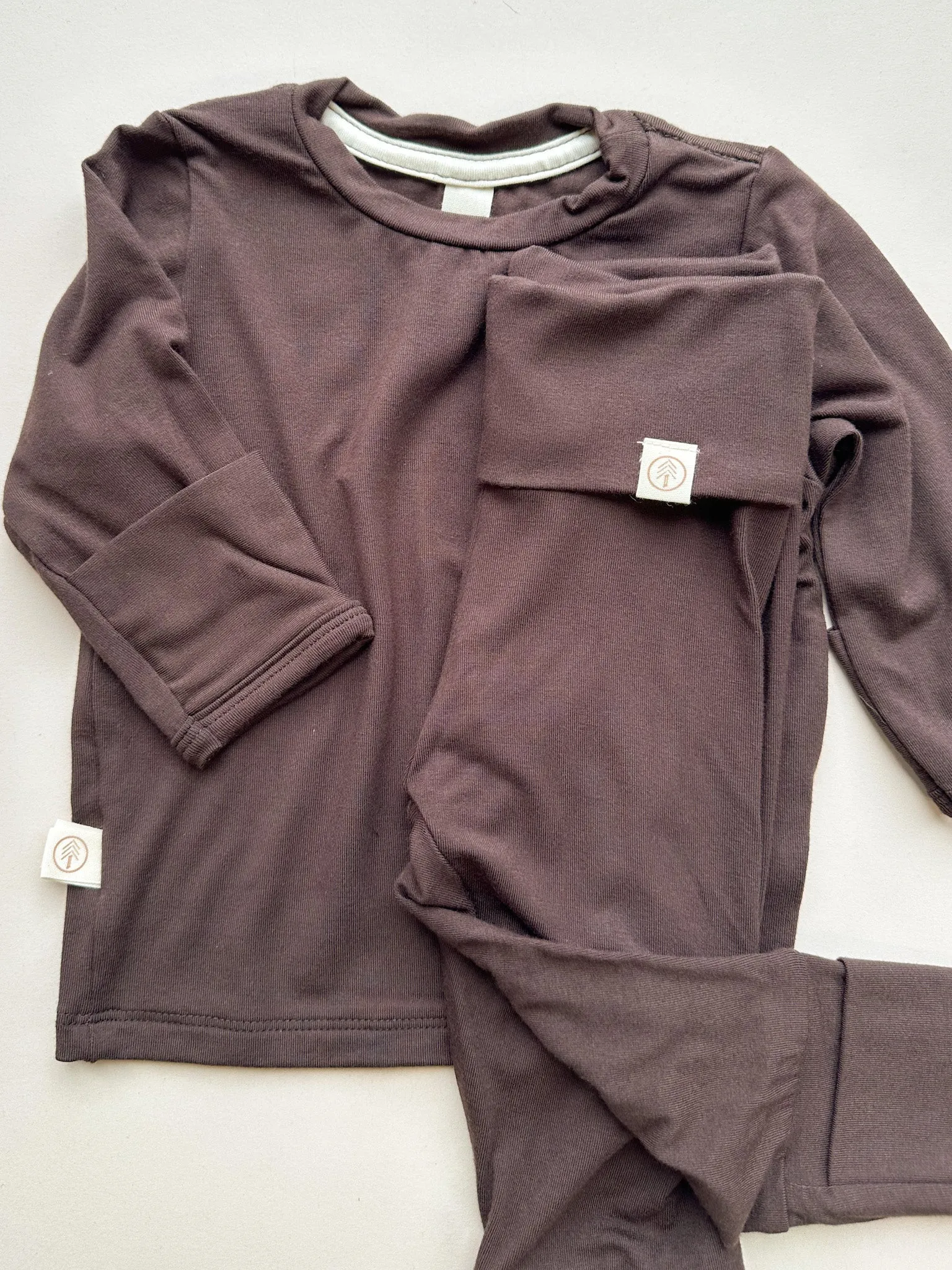 Long Sleeve T-shirt with Mittens | Baby & Toddler | Luxury Bamboo | Brown