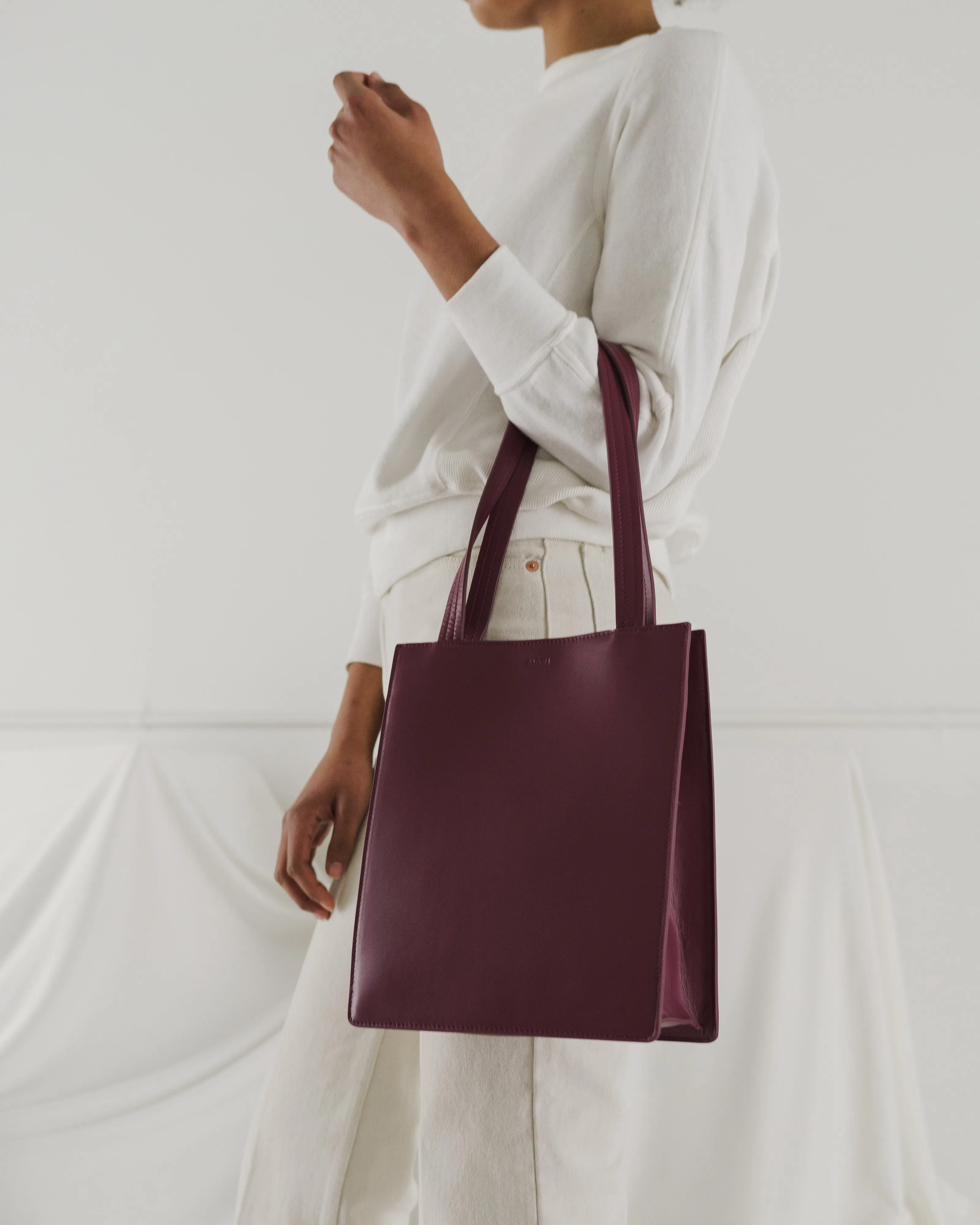 Medium Leather Retail Tote - Cranberry