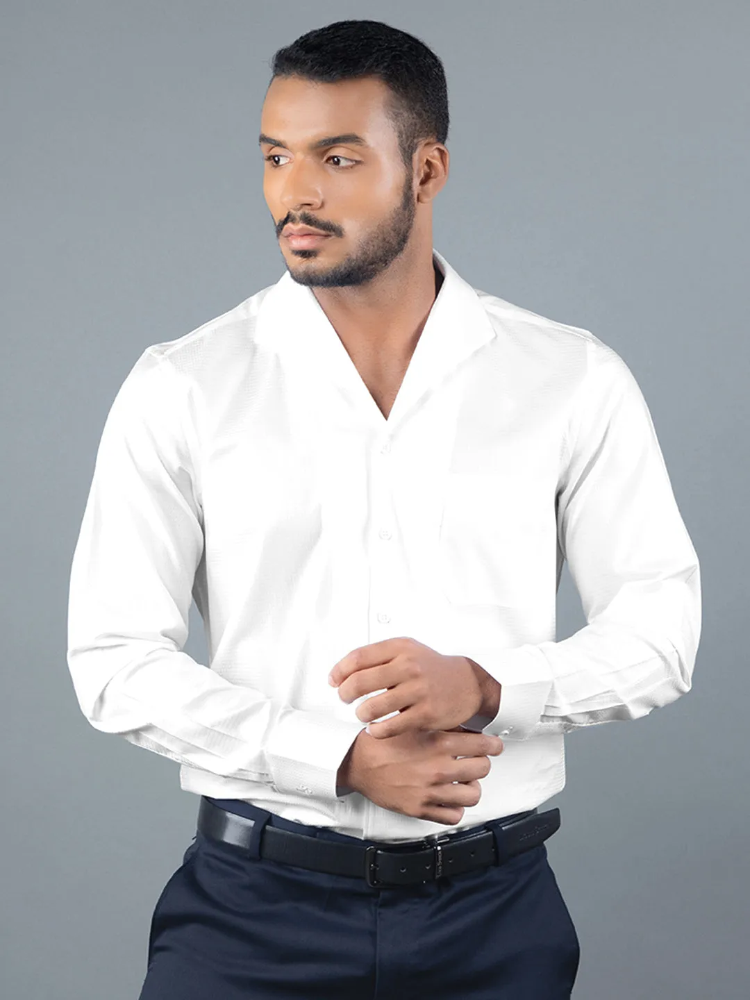 Men's Regular Fit Textured White Formal Shirt