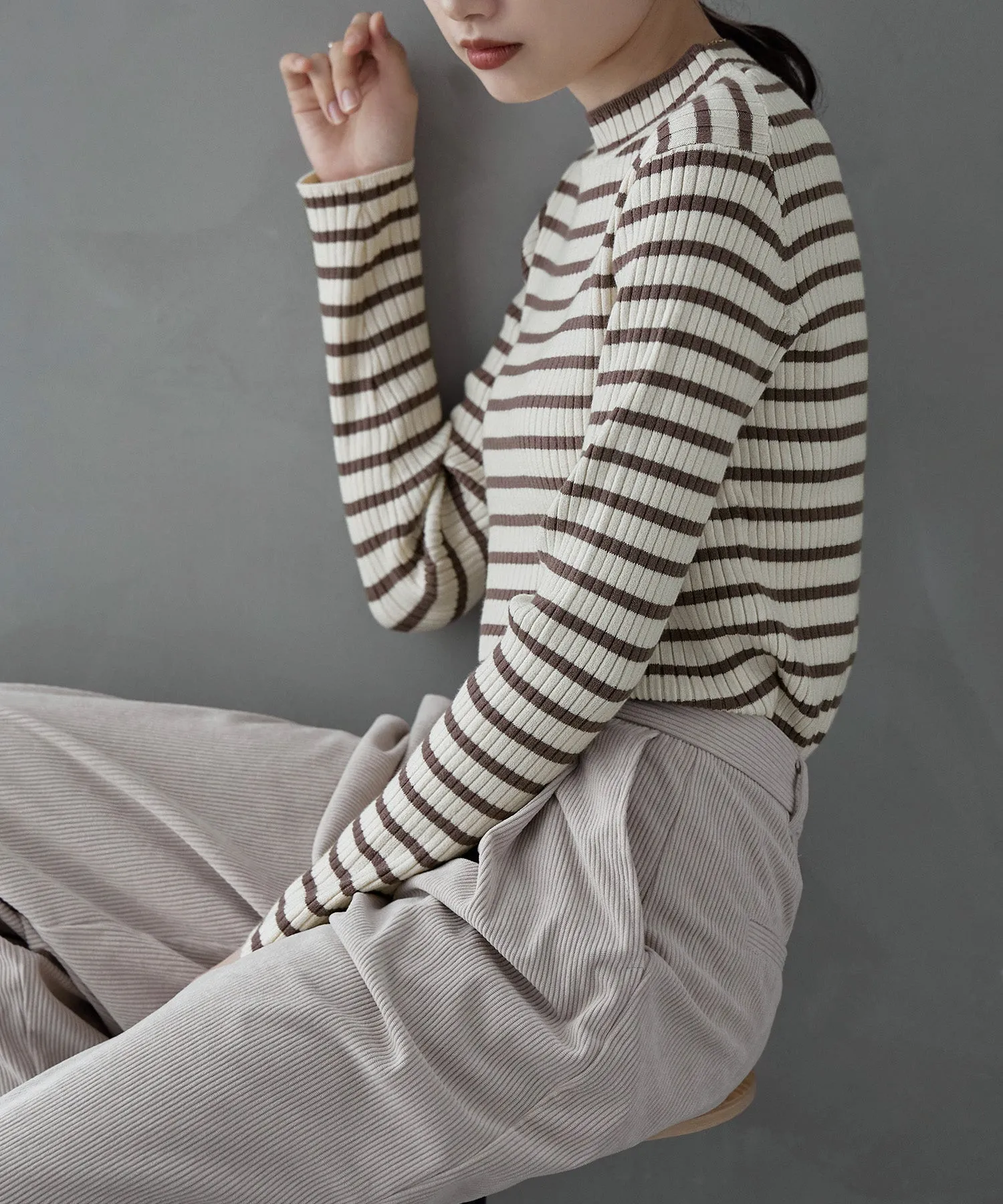 Mock neck border rib tops