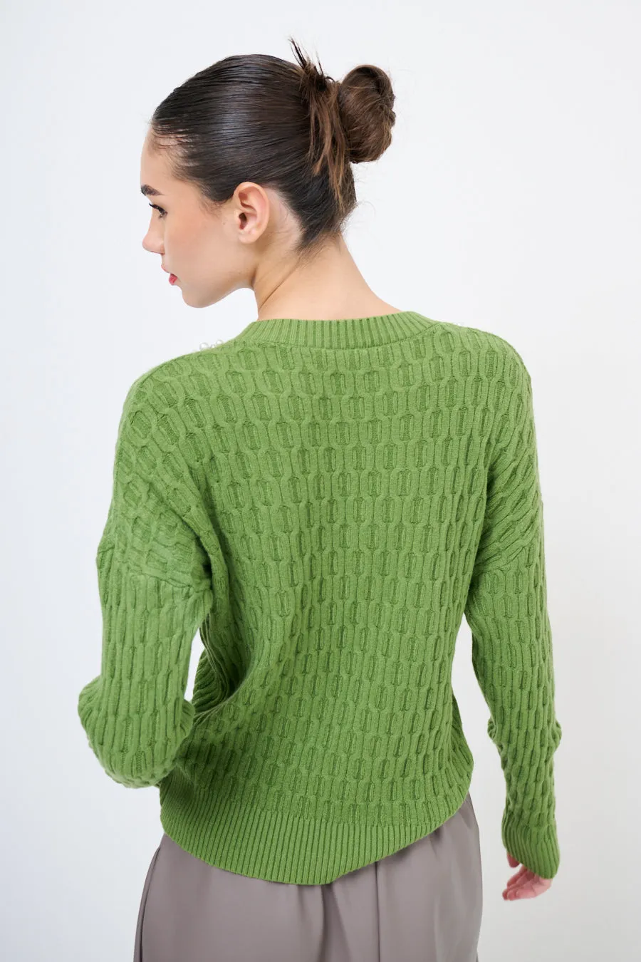 Pearl-embellished cable-knit sweater wholesale