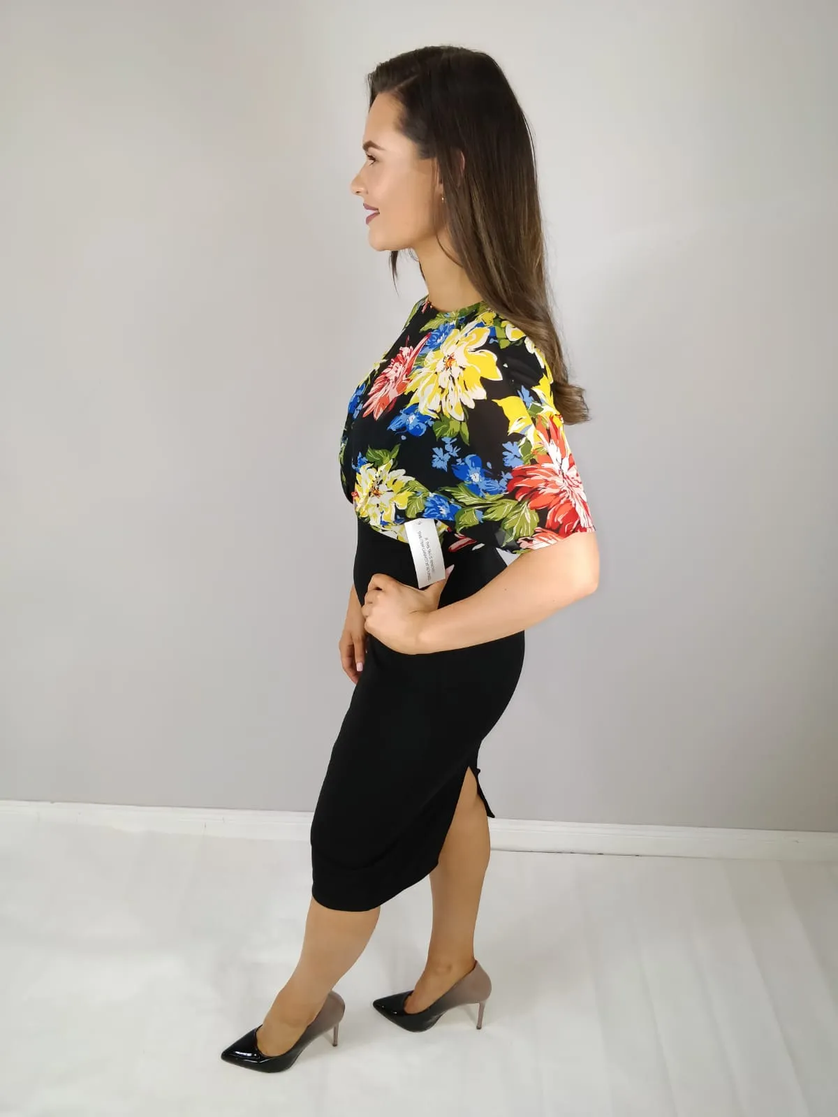 Riya Black Floral Print Batwing Midi Dress