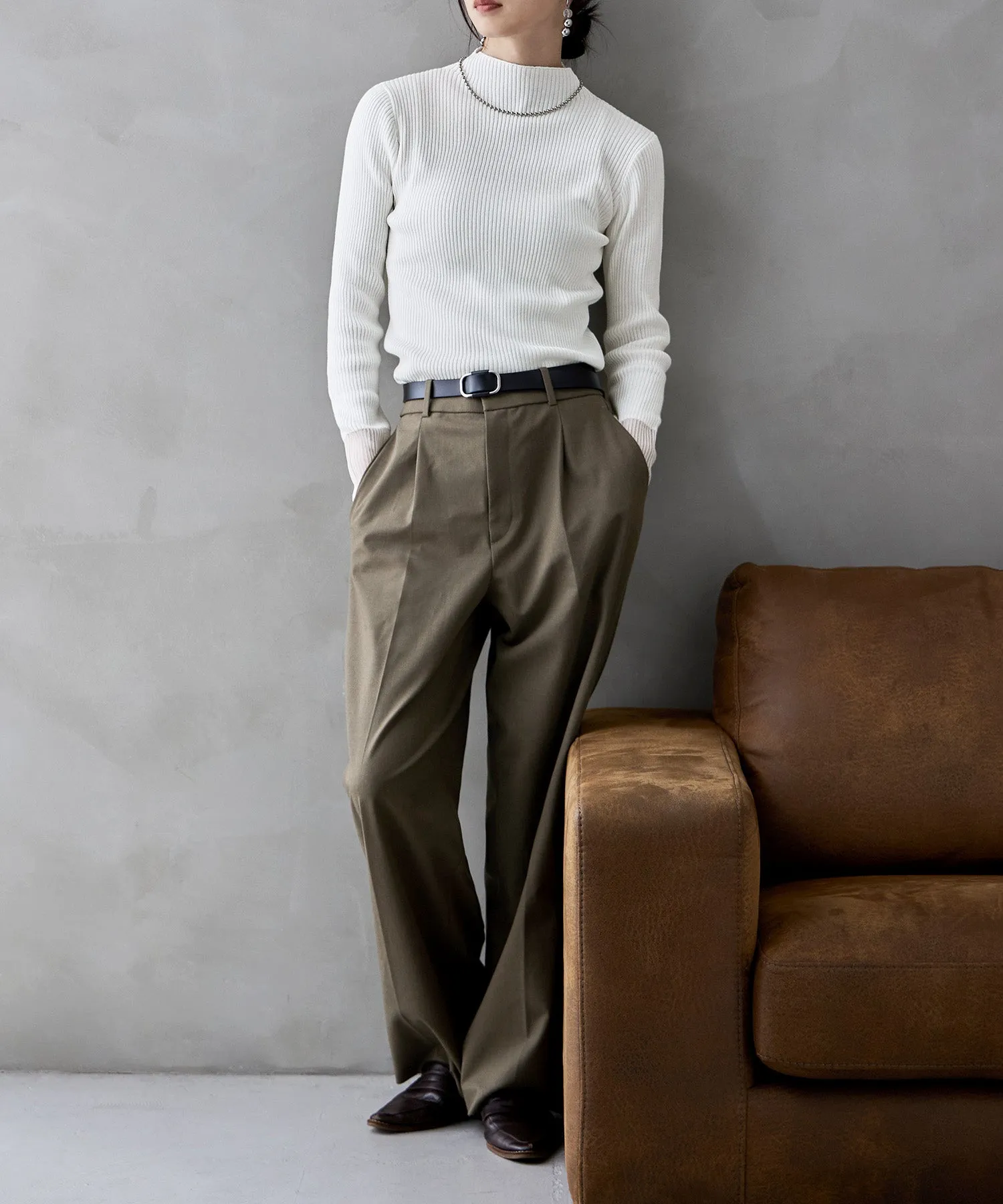 Sheer sleeve rib knit tops