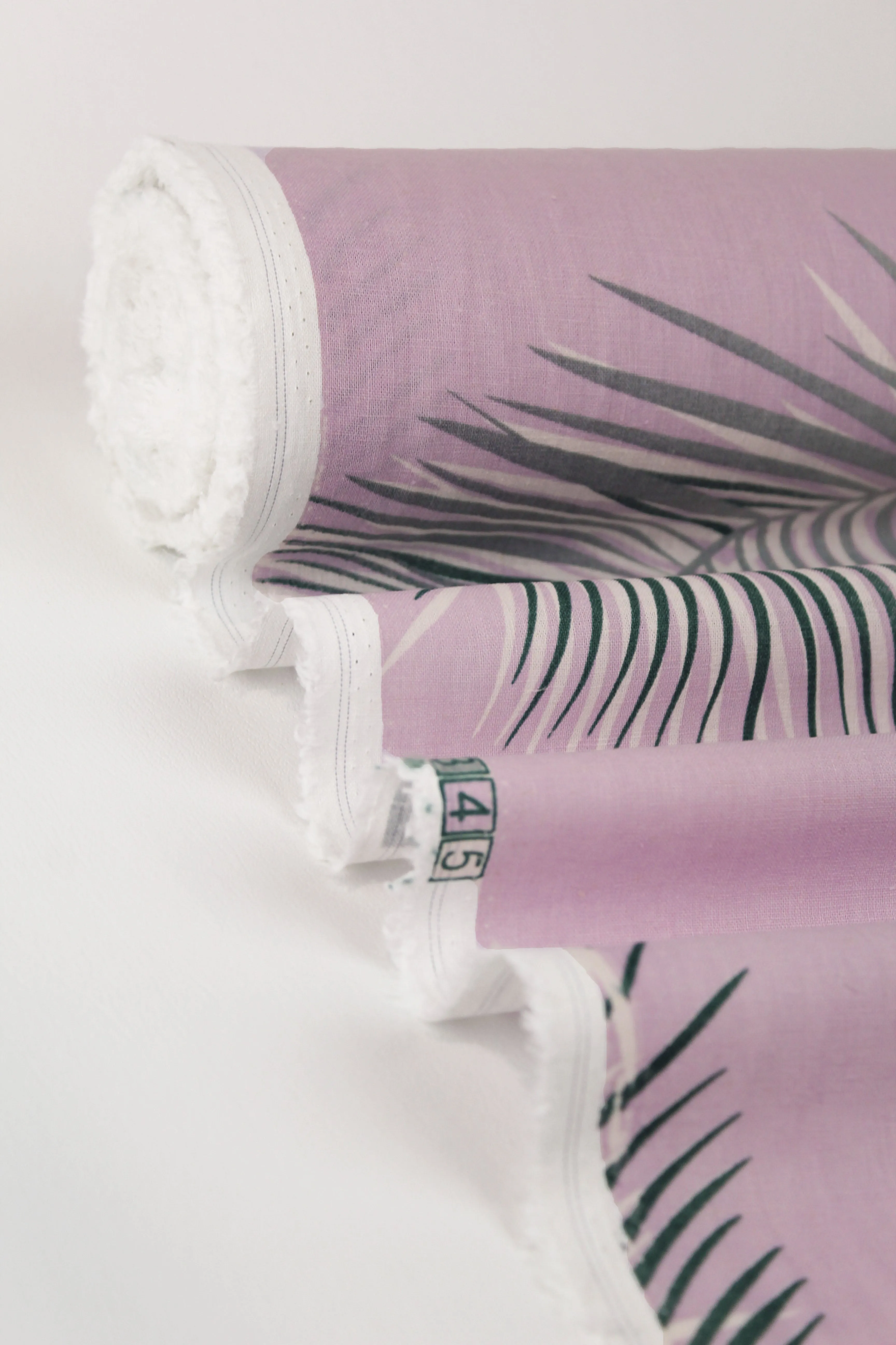 Wesley - Printed Linen | Lilac