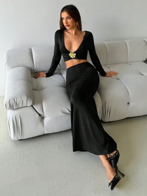 Women's Elegant Sexy Black Deep V Fitted Metallic Flower Long Sleeve Tops And Ultra Low Waist Fitted Extra Long Mermaid Skirt 2 Piece Set