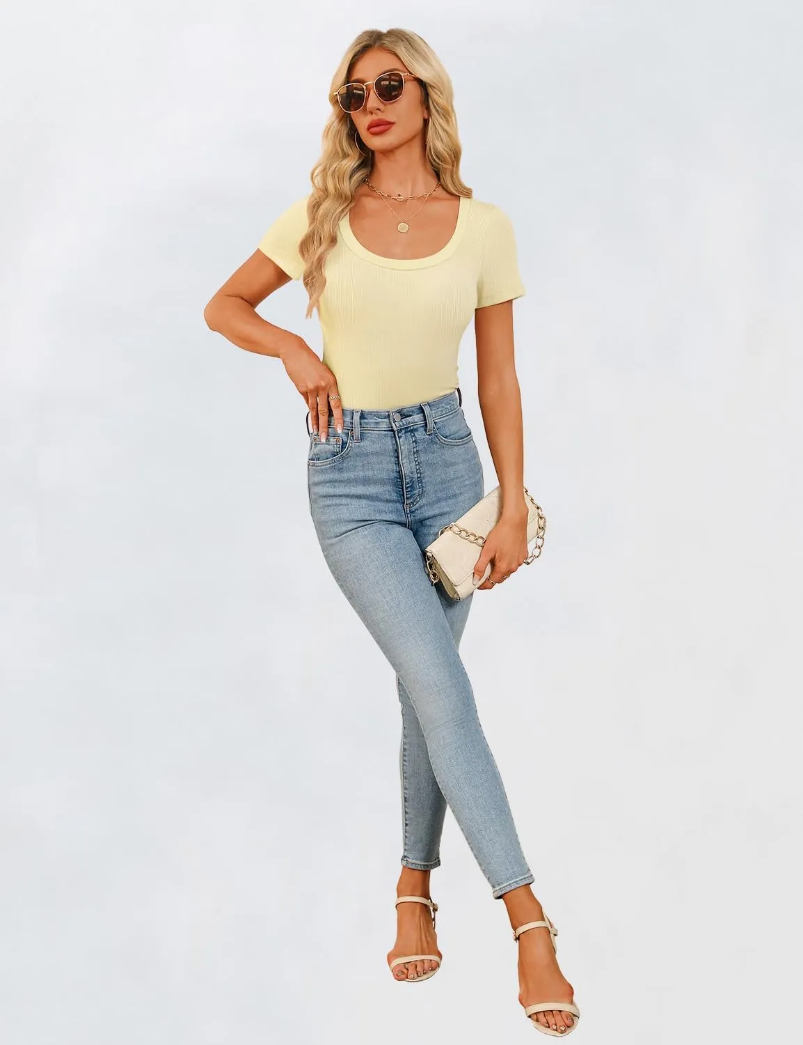Womens Short Sleeve Tops Scoop Neck Ribbed Slim Fitted Basic Tee Shirts Cute Summer Tops 2025 Trendy Outfits