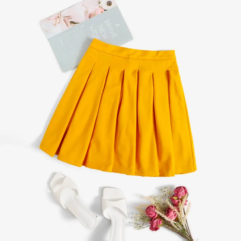 Zip Back Boxy Pleated Skater Skirt